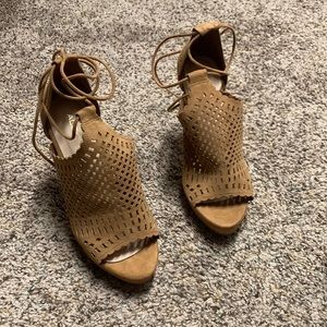 Aldo shoes, tan brown